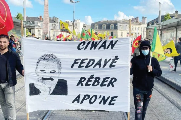 Dem dema azadîye eylemleri sürüyor