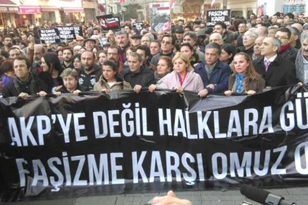 Zaten hep derindi, ki zaten hep çete ve mafya idi!