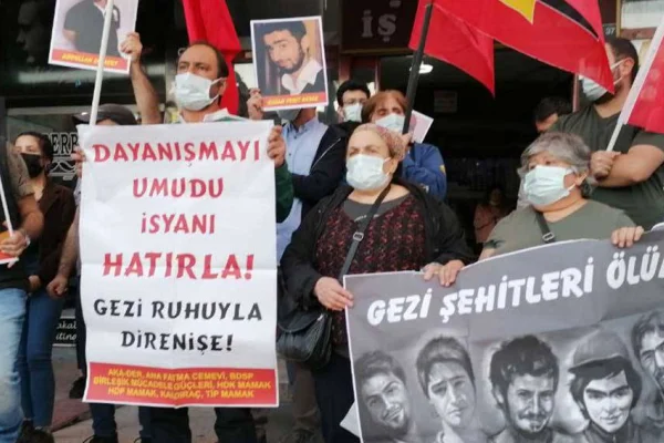 Yasağa rağmen Gezi hatırlatıldı