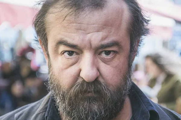 Edebiyat fişeği patlatır