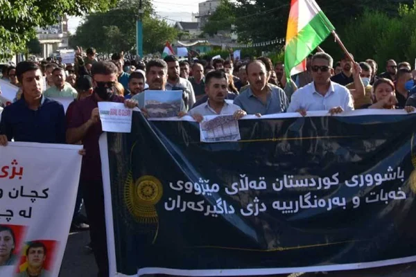 İşgal saldırılarına karşı yürüyüş