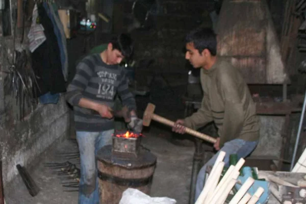 2 milyon çocuk işçi