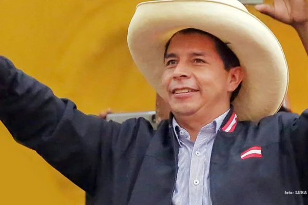 Peru'da zafer Castillo'nun