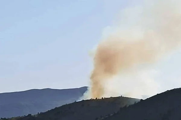 Saldırı sonrası yangın sürüyor