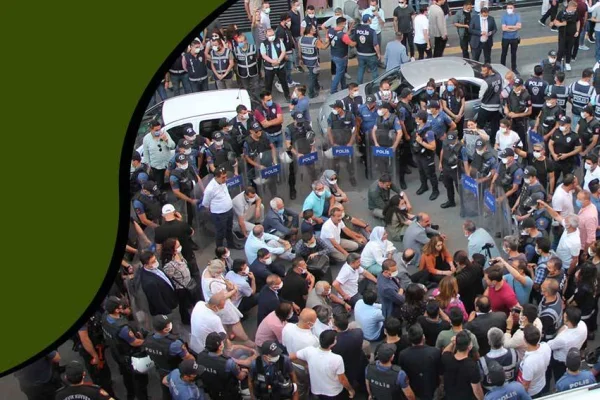 Kürtleri korkutup sindiremediler