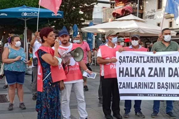 Zam protestosu: Artık yeter