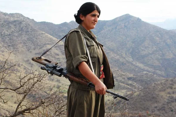 Metîna’da 4 asker öldürüldü
