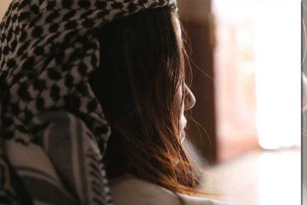 Almasınlar diye yüzümü deldim, is sürdüm
