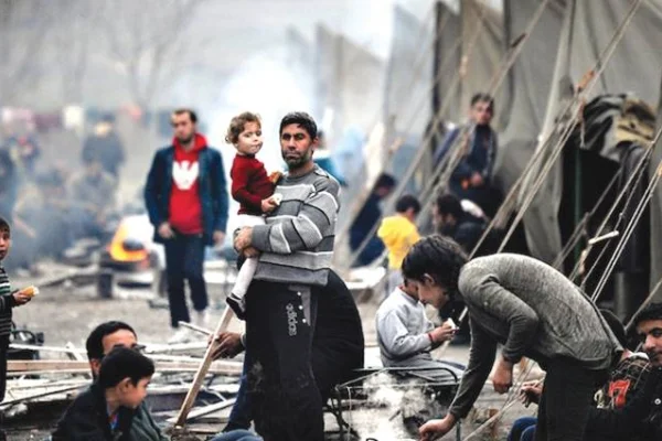 Türk’ün şamar oğlanlığı ve 'mülteci dövmek'