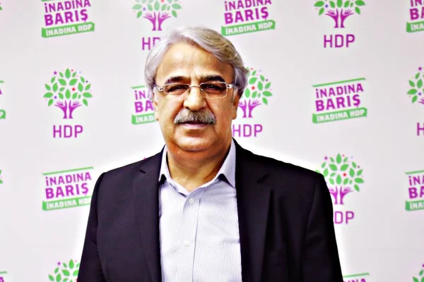 Demir kafes reddediliyor