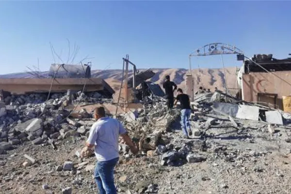 ABD’nin Dönüşü: Taliban’a Afganistan, Êzîdîlere katliam
