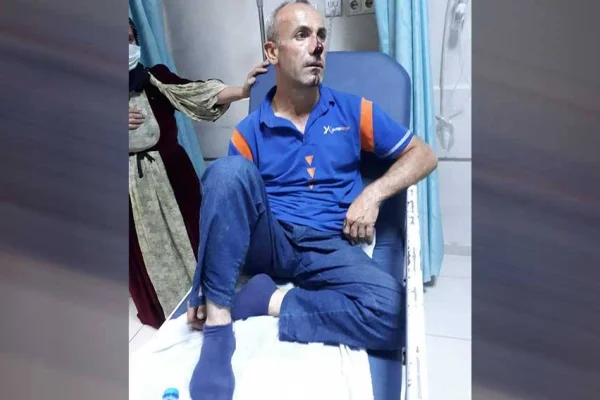 Dövüldü, işiyle tehdit edildi