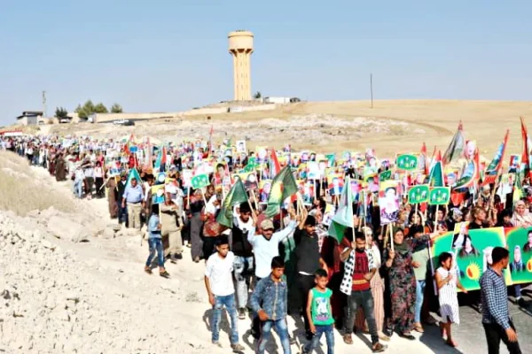 Rojava’nın diplomasi trafiği