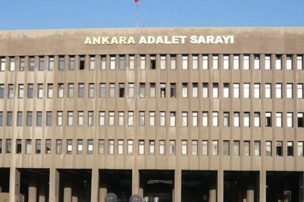 Devletin huzurunda DAİŞ emiriyle konuştu