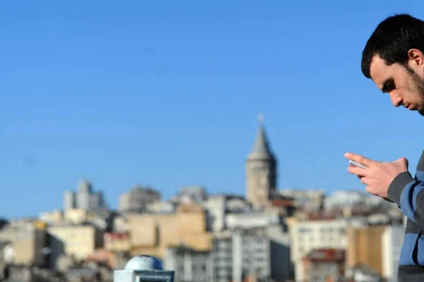 Yeni medya, yenilenen özel savaş, yeni direniş