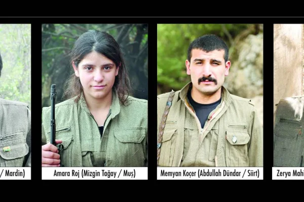 Tereddüt etmeden yürüdüler
