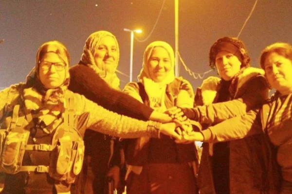Herkes evini ve toprağını savunmalı
