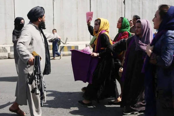 Taliban’ı yargılayın, meşrulaştırmayın!