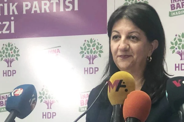 Kadınlar olarak ülkeyi yönetmeye talibiz