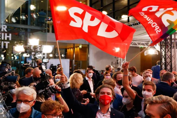 Seçimlerin kazananı SPD ve Yeşiller oldu