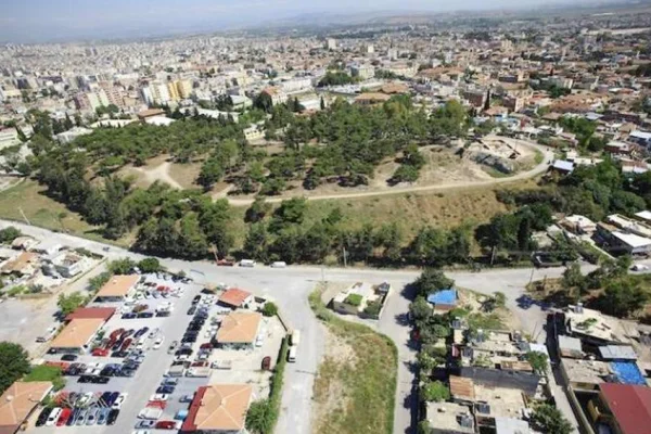 Fuhuş ve uyuşturucu çetesinin AKP'li dayısı, polis arkadaşı var