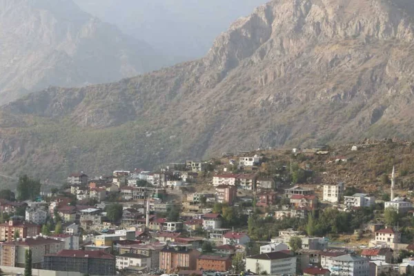 İçme suyu yok, olimpik havuz yapılıyor