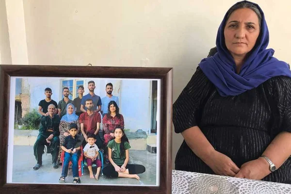 Dört çocuğu gözaltında