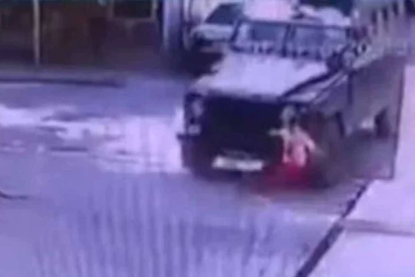 Zırhlı aracın çarptığı çocuk hastanede iki saat bekletildi