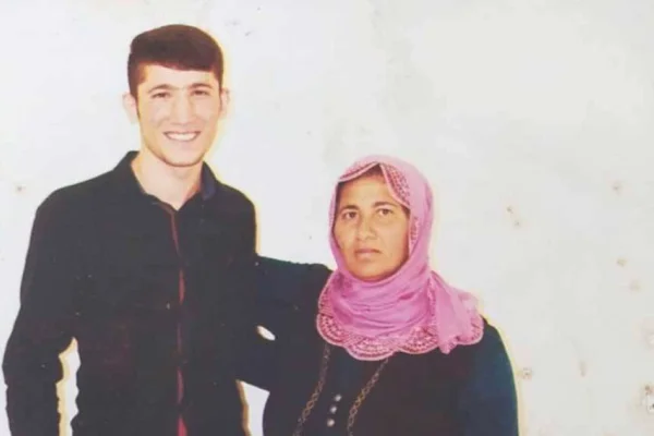 Üç yıldır hücrede tutuluyor