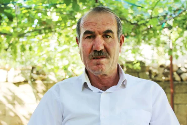 Koca bir yalan