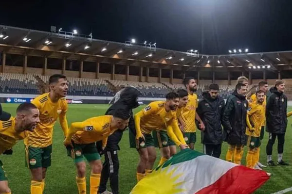 Dalkurd şampiyonluğa ilerliyor 