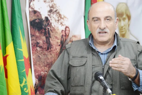 ‘Biri beni kurtarsın’ demekle olmaz