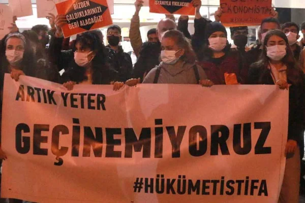İstifa ve derhal seçim