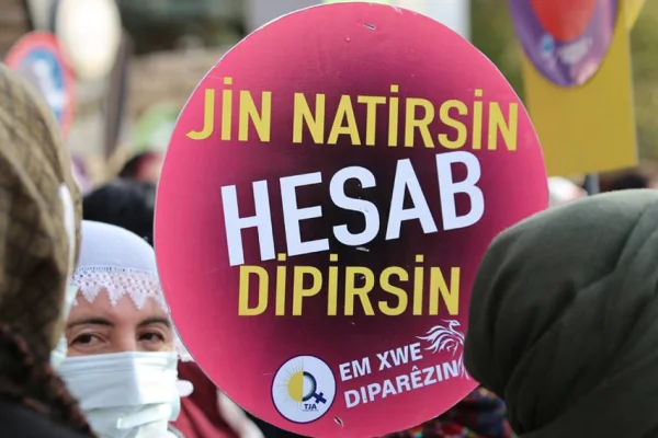 Bir kadın öğretisi: Yaşamak!