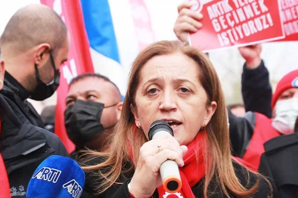 DİSK asgari rakamda ısrarlı