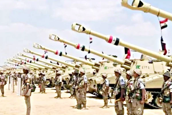Mısır’dan Libya sınırında tatbikat
