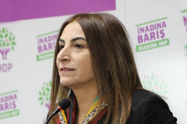 Aysel Tuğluk bırakılsın