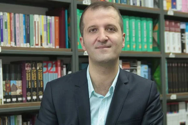 ATK ideolojik tutum alabiliyor