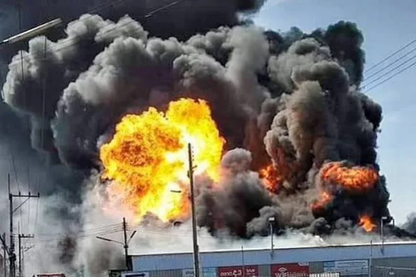 Patron taciz edince fabrikasını yaktı