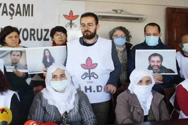 30 kentte ‘yaşamı savunuyoruz’ nöbeti