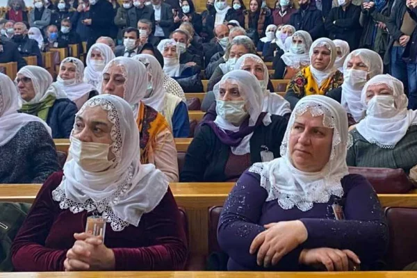 Tutsak yakınları Ankara’da