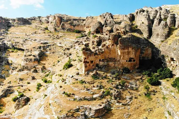 Bir doğa harikası: Hasuni mağaraları