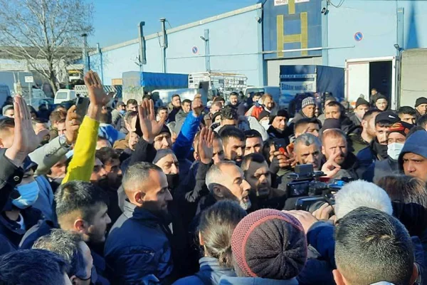 Pazarcılardan protesto