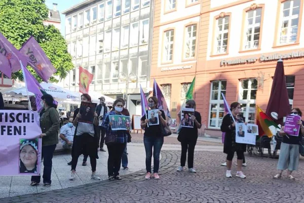 Kadınlara yönelik devlet saldırısı protesto edildi