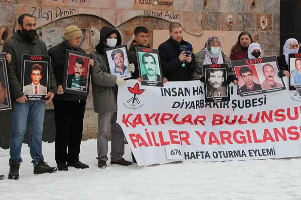 90’larla yüzleşilmeli