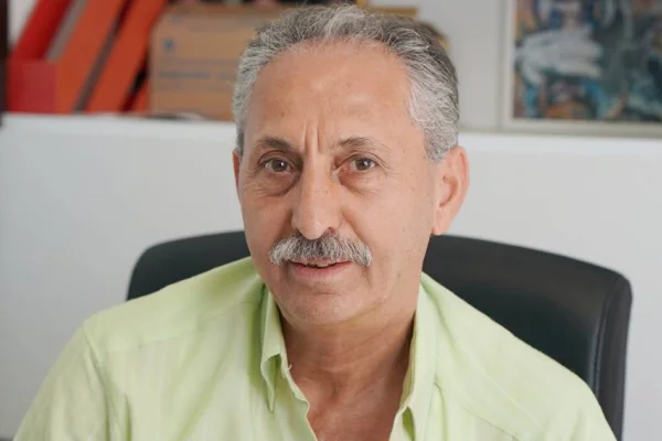 Hozan Sefkan’ın sazına bile el koydular