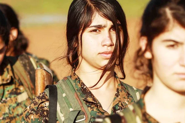 Rojava Devrimi'nin tanıklarına minnet...