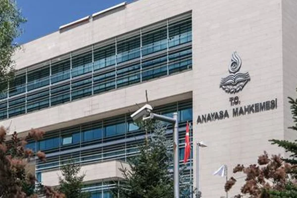 AYM’ye göre İmralı’da sorun yok
