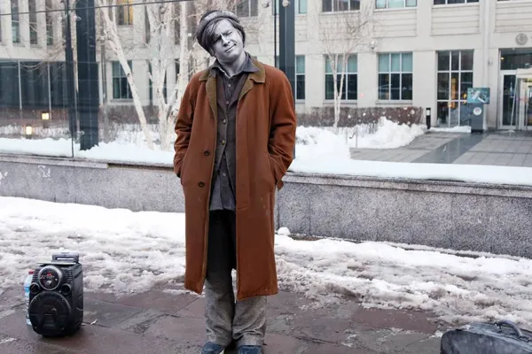 Asıl sahne sokaktır