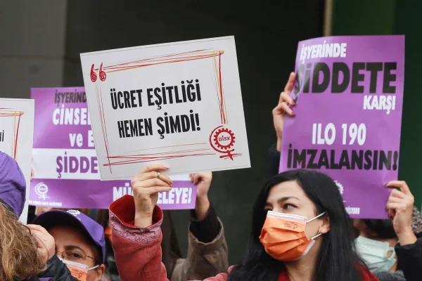 İşsiz bırakılarak intihara sürüklendi